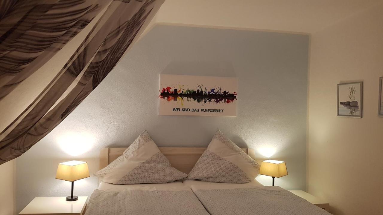 Ferien-& Monteurwohnung Koenen2 Nah Am Westfield Centro Oberhausen  Ngoại thất bức ảnh